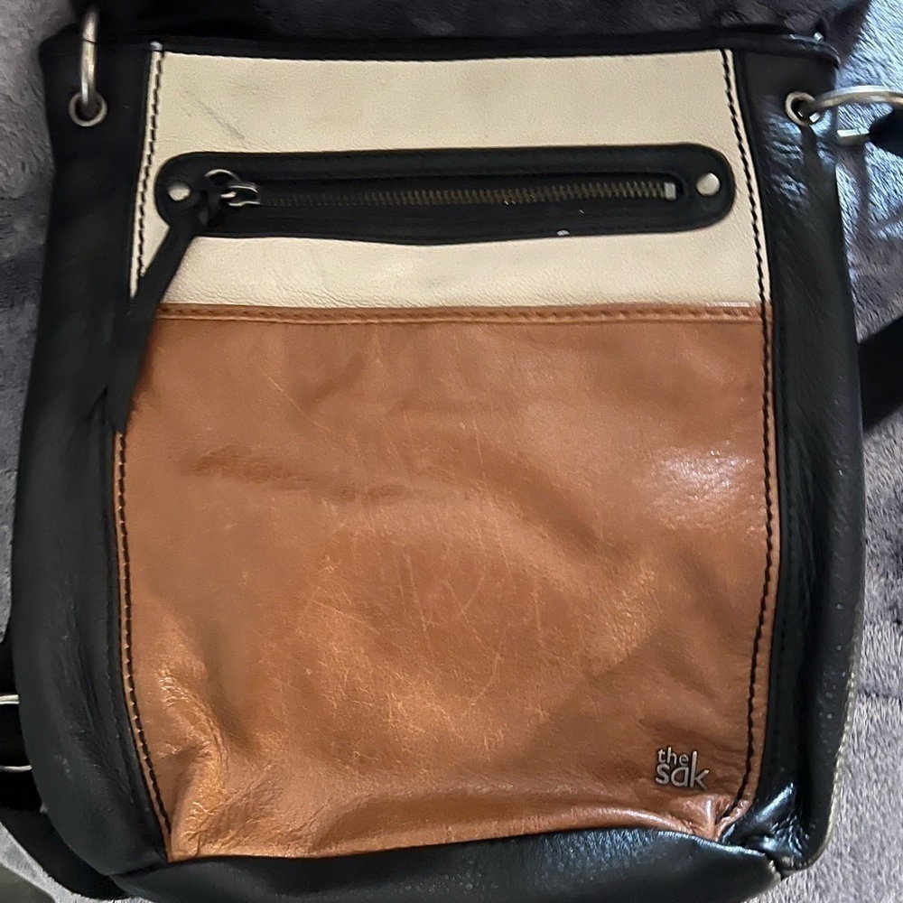 The Sak Tricolor Leather Laurel Crossbody Purse